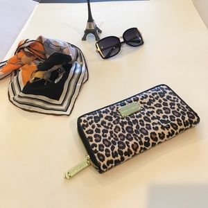 Women wallet