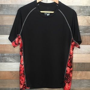 Adidas Climacool NWOT Large Black & Red Shirt