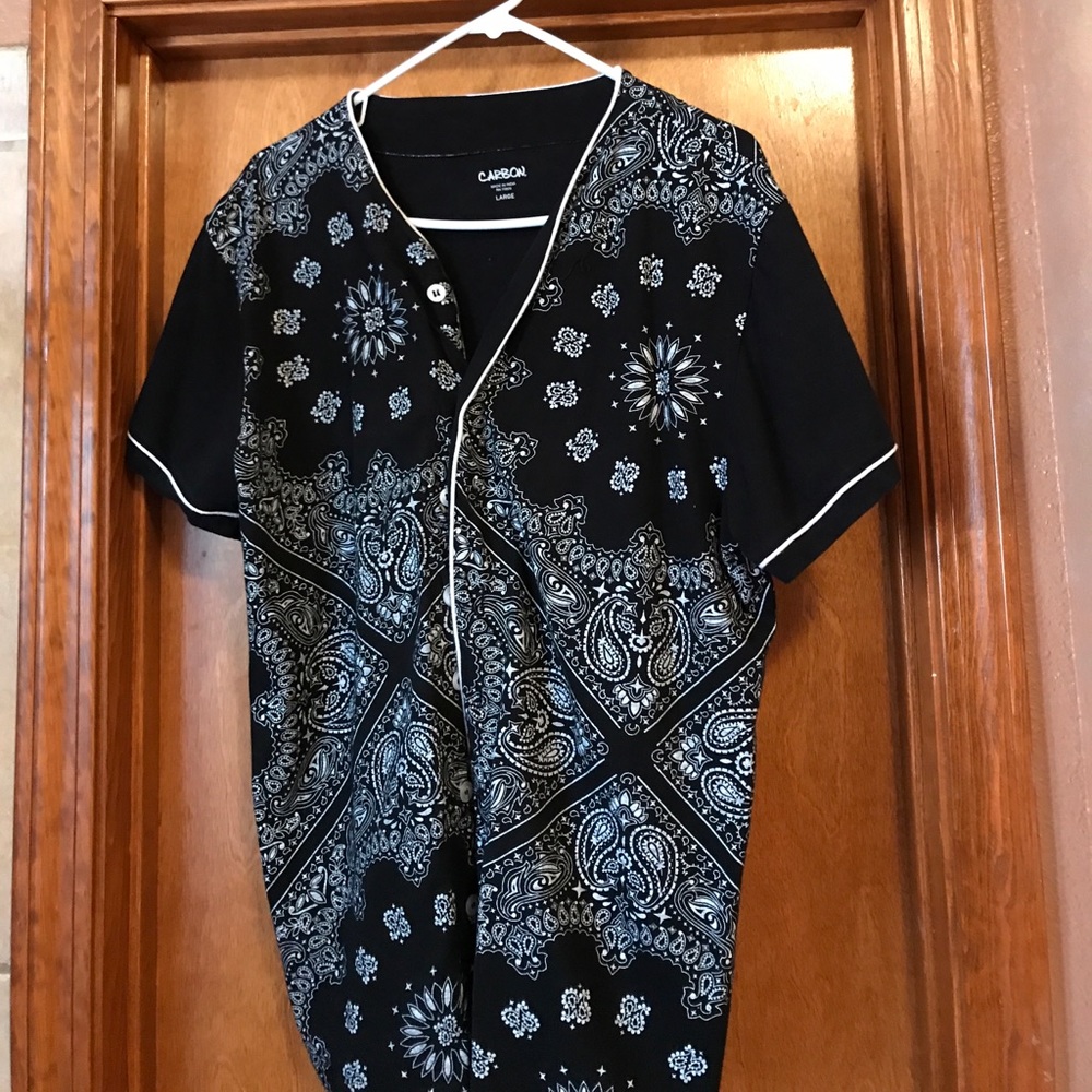 Carbon, Men's, size L, shirt, great condition.