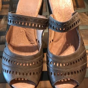 Jambu sandals 8.5