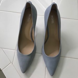 Michael Kors Dusty Blue suede Pump