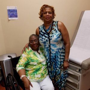 Meet your Posher, Cynthia