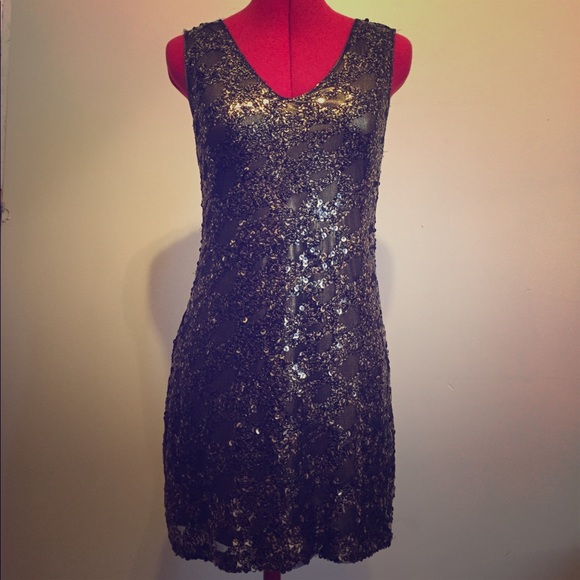 Party dress - Picture 1 of 1