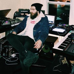 Meet your Posher, Zachary