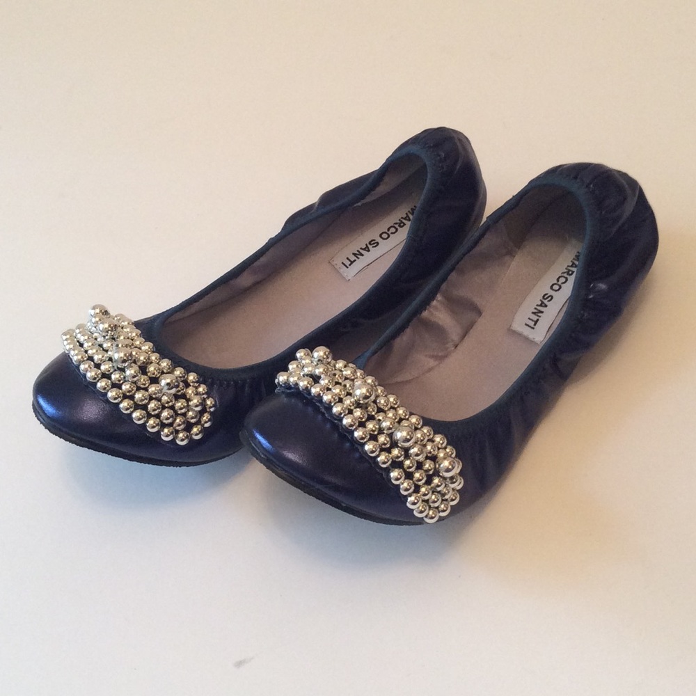 Navy Flats by Marco Santi