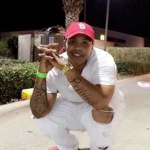 Meet your Posher, Beaux