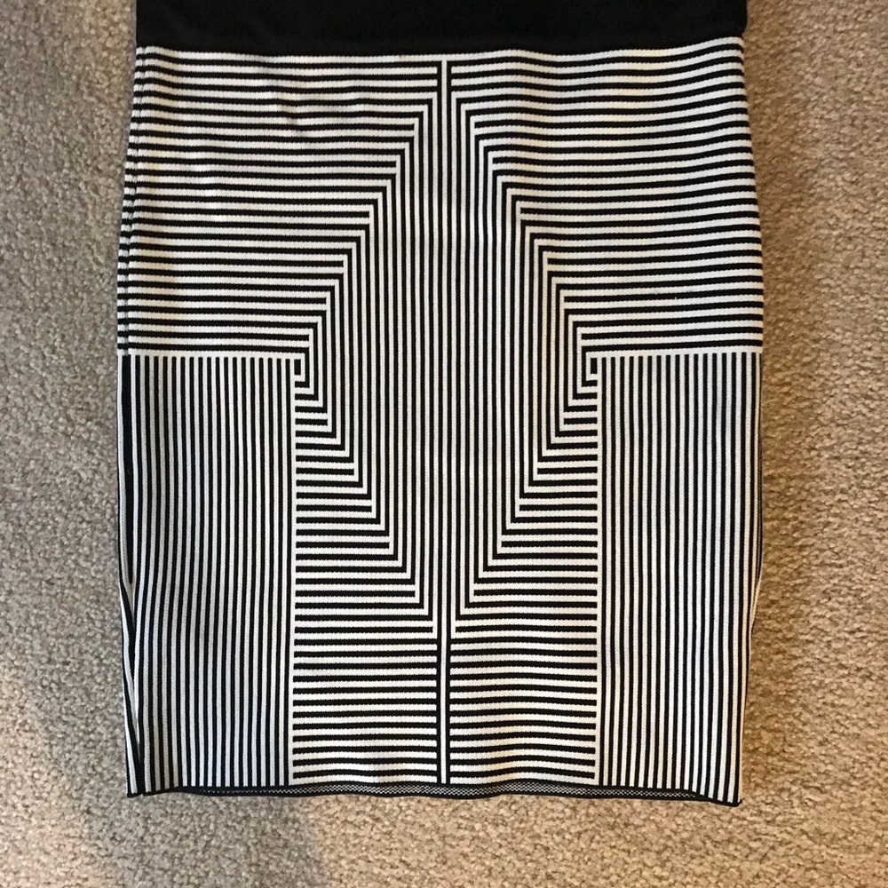 Bandage skirt- beautiful never worn