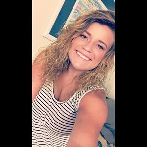 Meet your Posher, Bailey