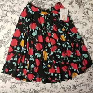BNWT... Lularoe XS Madison Skirt