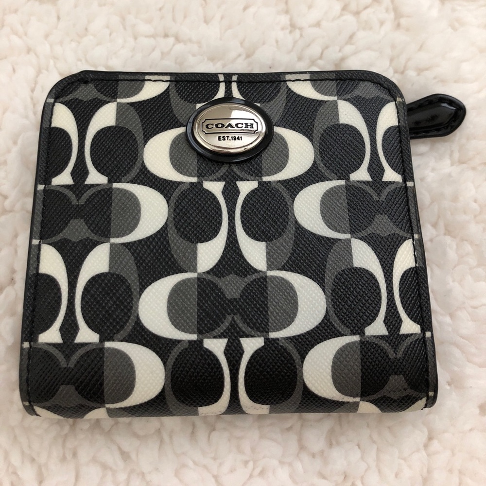 Black/White Coach Wallet