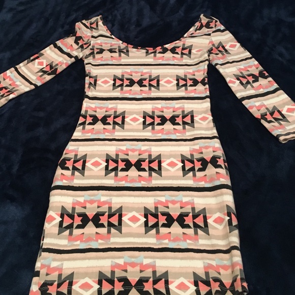 3 Body Con Dresses - Picture 2 of 4