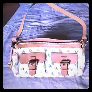 Dooney &Bourke bag