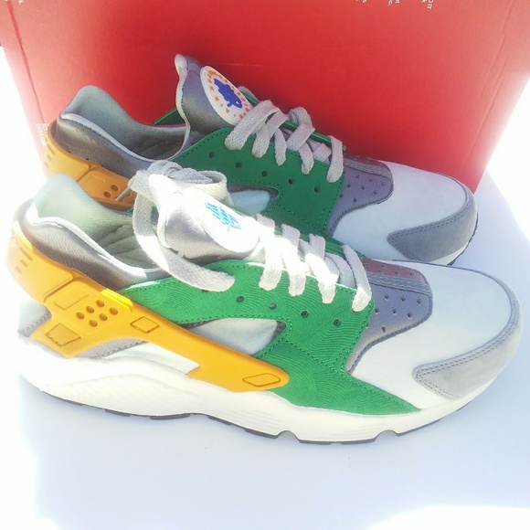 Men's Nike Huarache Size 10 - Picture 5 of 8
