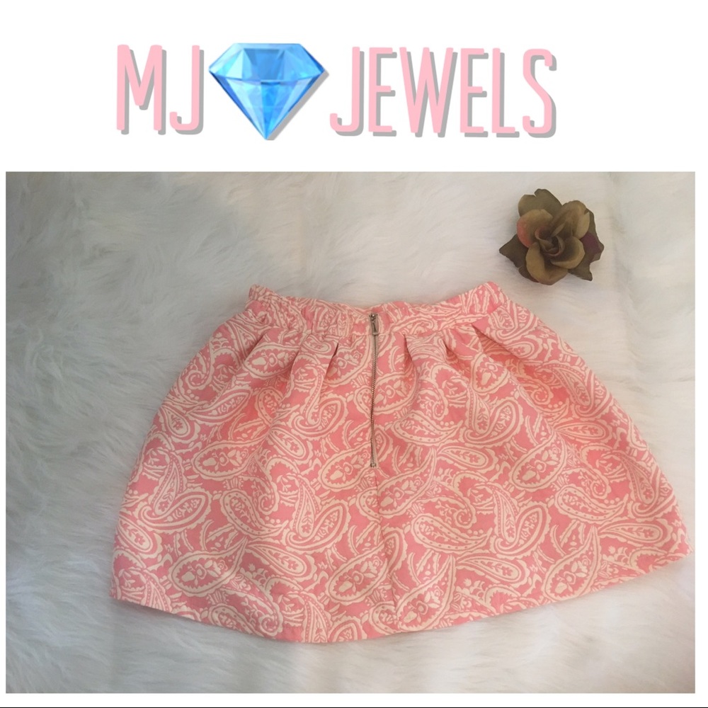 💕New Skirt💕Love Culture 💕 - Picture 2 of 4