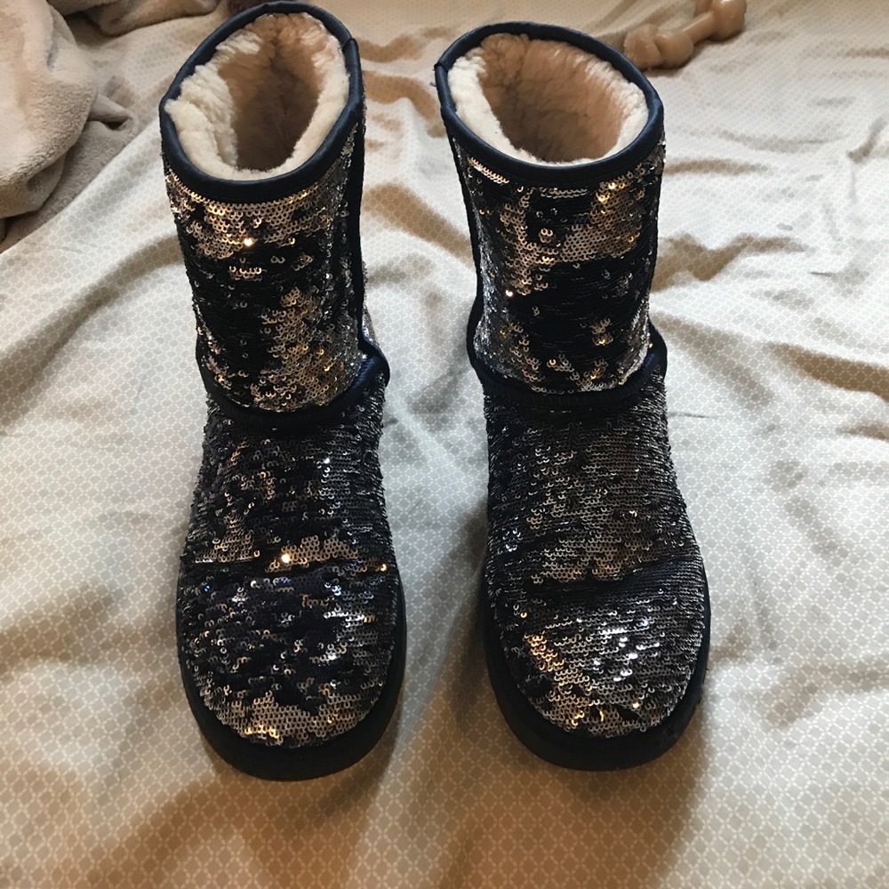 Silver/blue sequin Uggs
