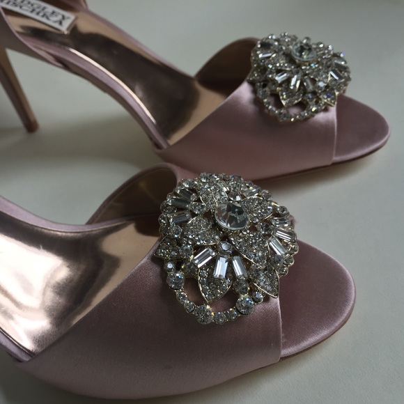 ❌SOLD❌ Badgley Mischka peep toe heels size 8 - Picture 7 of 8