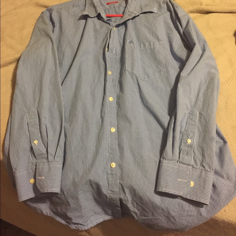 Blue and white checkered button up shirt