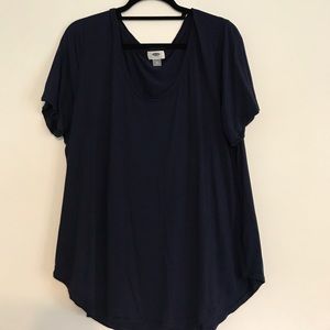 A basic blue short-sleeved shirt