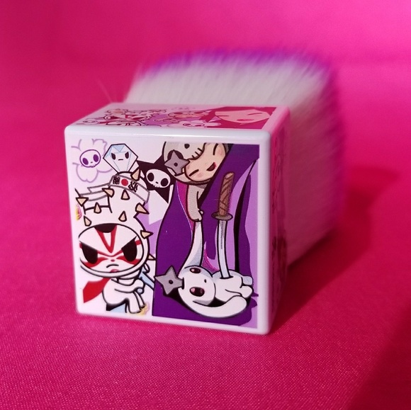 💖Tokidoki Kabuki brush 💄 - Picture 3 of 5