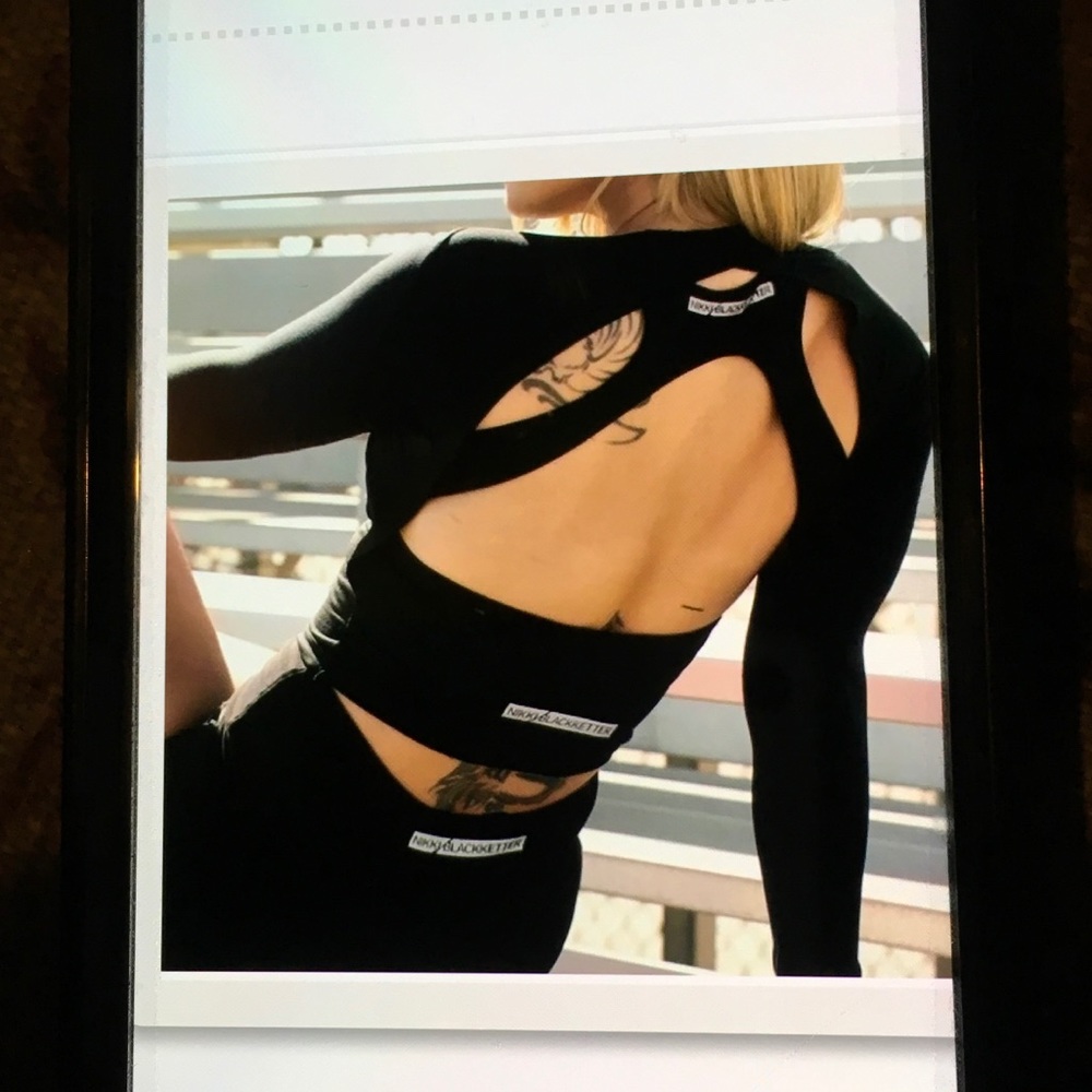 Nikki Blackketter Gymshark Crop Top M