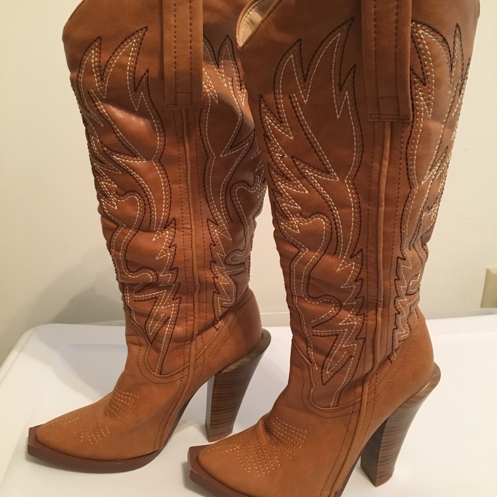 Tall detailed Cowboy boots