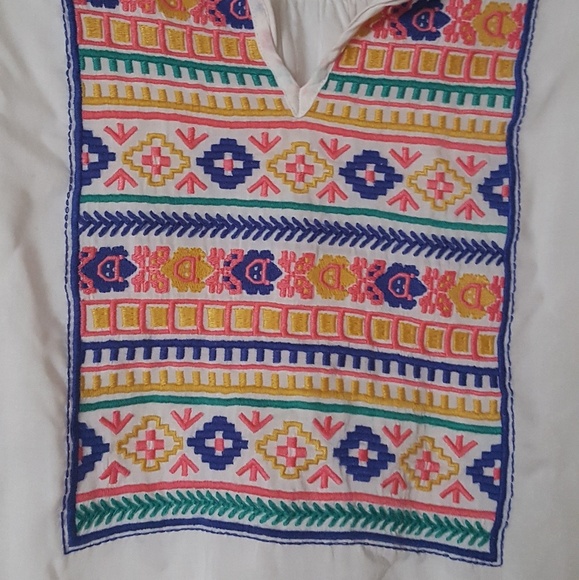 MOSSIMO • EMBROIDERED BLOUSE • L - Picture 2 of 6