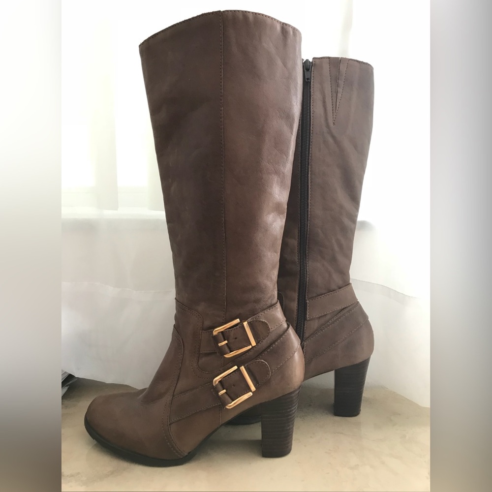 Brown faux leather tall boots