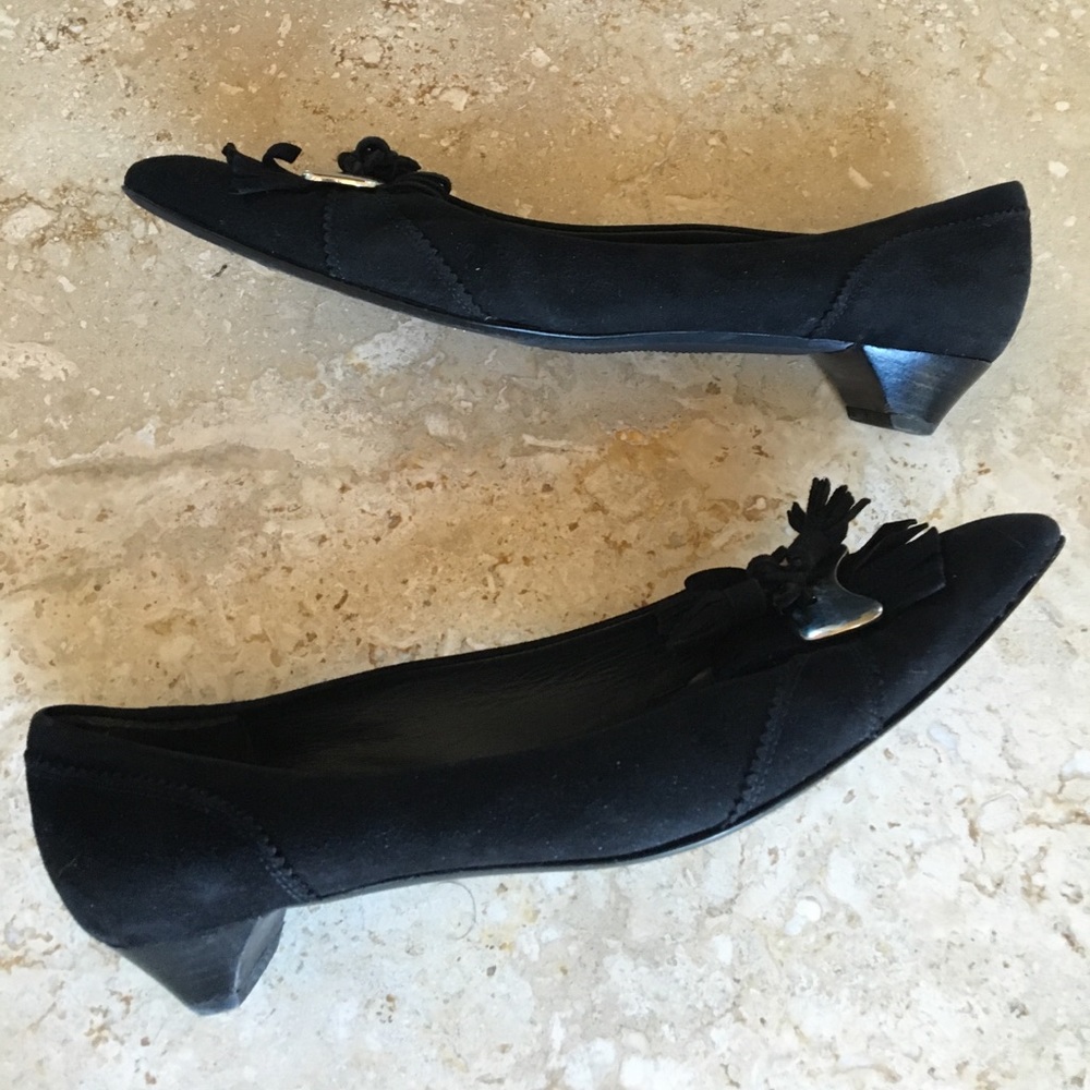 StuArT WeiTzMaN CowGiRl kiTtEn hEelS - Picture 3 of 10