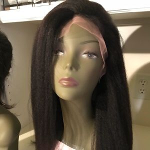 22"lace front wig