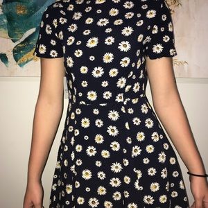 Forever 21 Daisy Dress