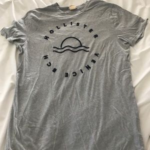 hollister tee