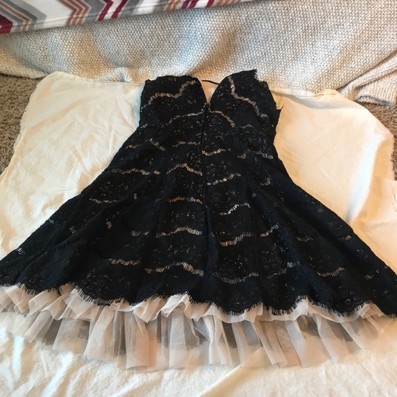 TRIXXI beautiful dress!! - Picture 4 of 4