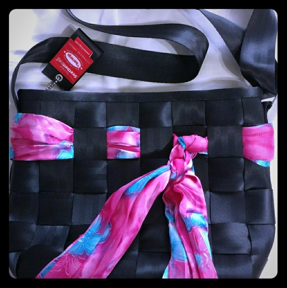 Seatbelt bag