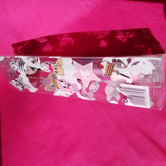 SOLD💞 Tokidoki blush brush - Picture 3 of 5