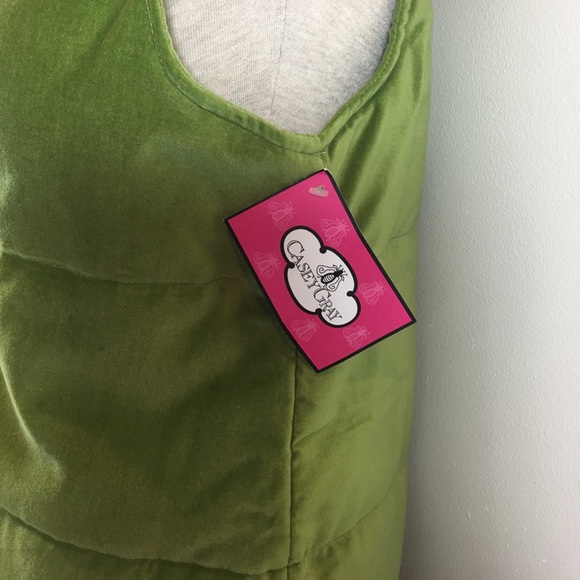 NWT Boutique Vest - Picture 3 of 3