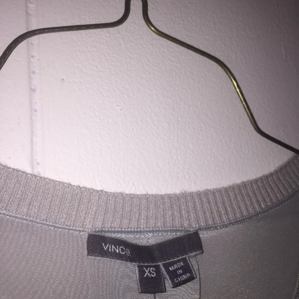 Gray Vince Sweater size xs - Picture 2 of 7