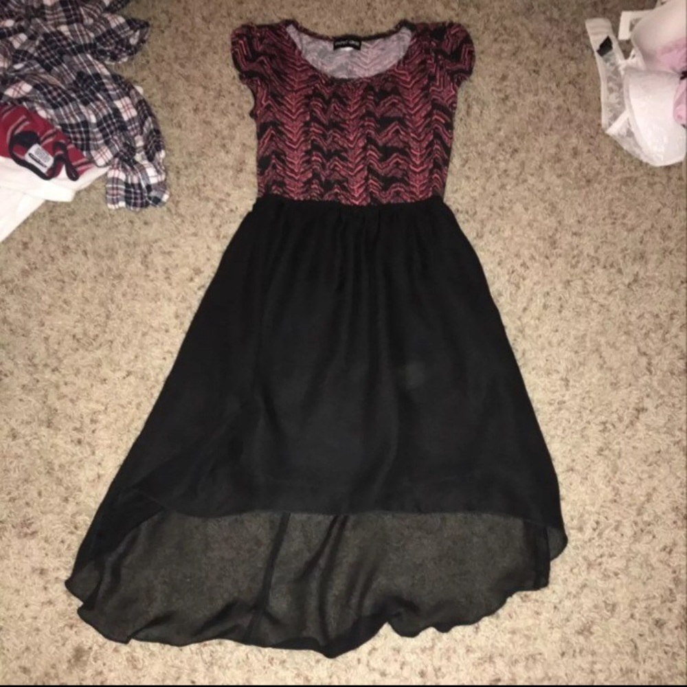 black and pink chevron dress