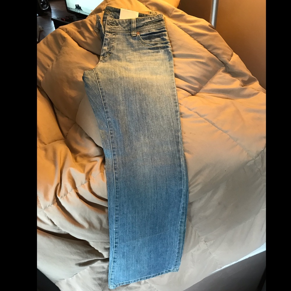 American Eagle Artist Jeans