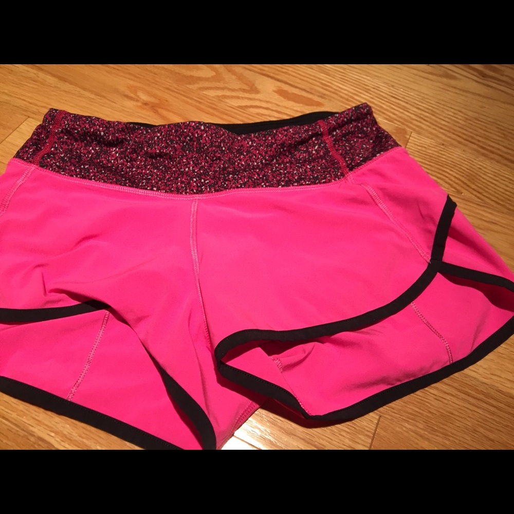 Lulu athletic shorts bright pink