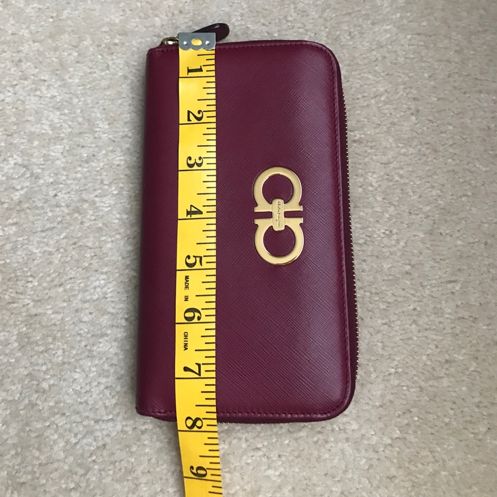 Salvatore Ferragamo wallet - Picture 2 of 8