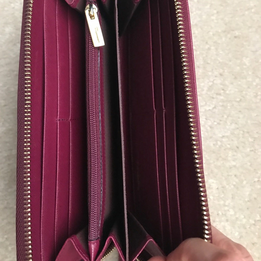 Salvatore Ferragamo wallet - Picture 6 of 8