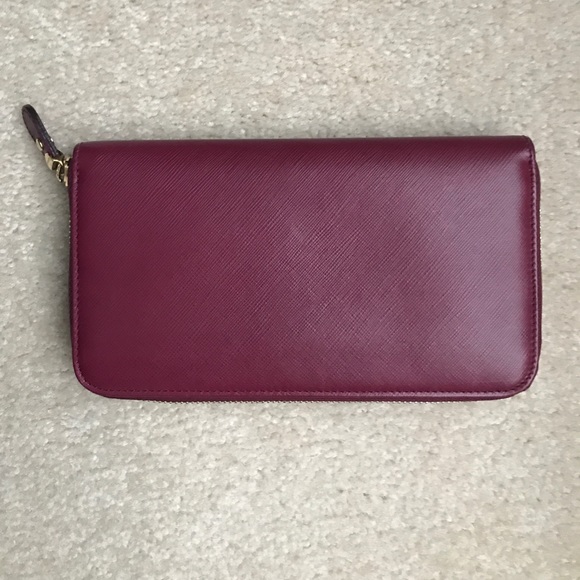 Salvatore Ferragamo wallet - Picture 4 of 8