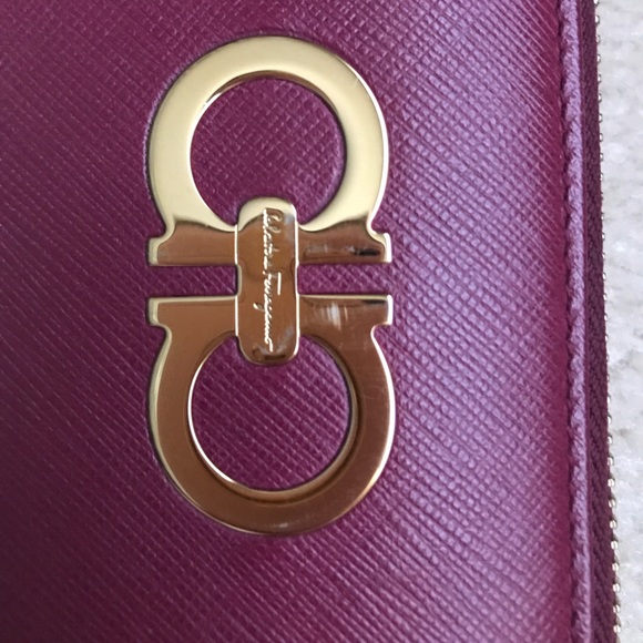 Salvatore Ferragamo wallet - Picture 5 of 8