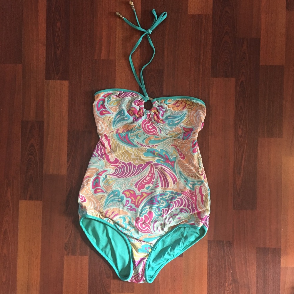 Super sassy swimsuit size 8