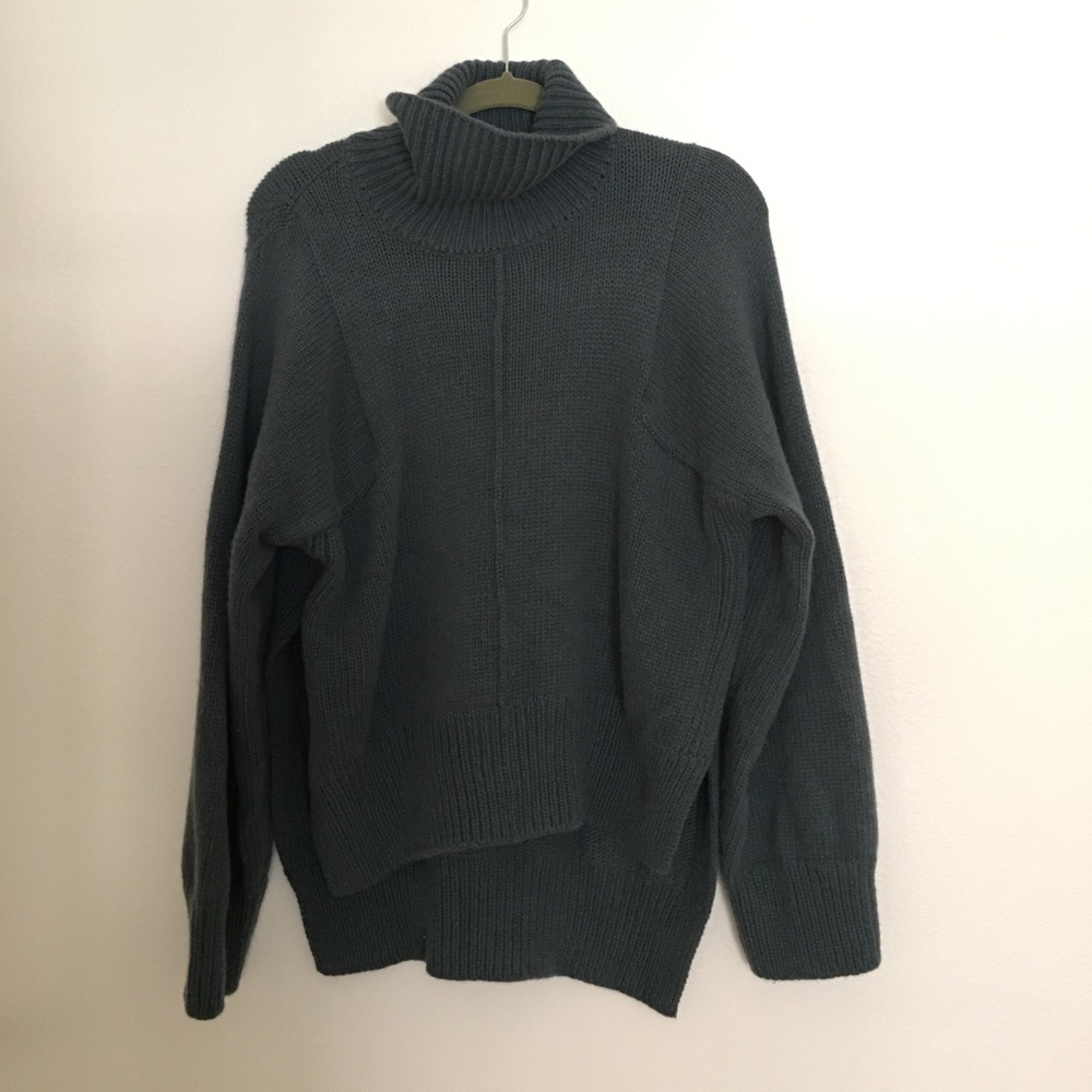 Dark green Over-Size for turtle neck sweater