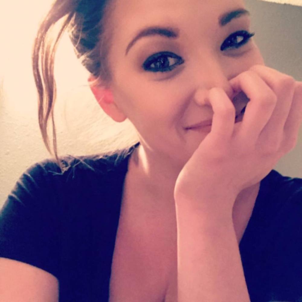 Meet your Posher, Candice