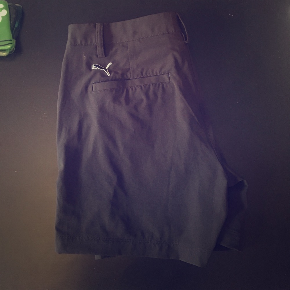 Black puma golf shorts