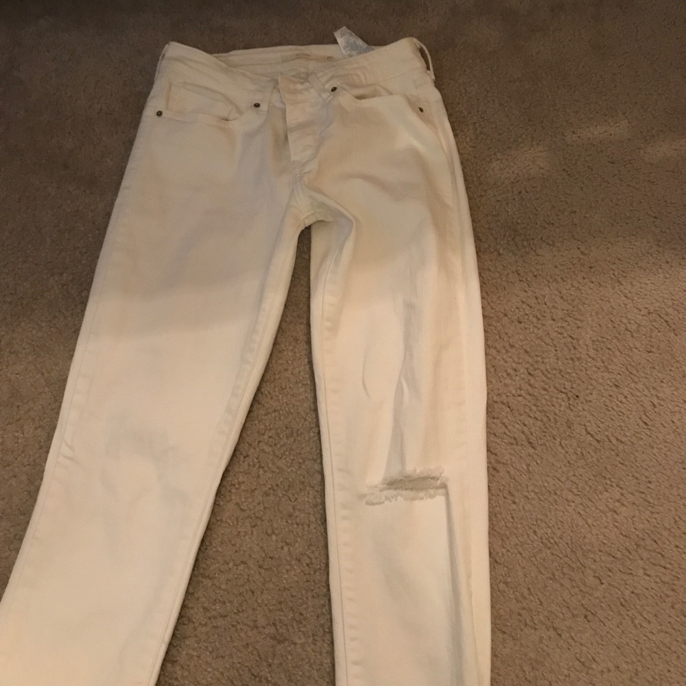 White Levi Jeans