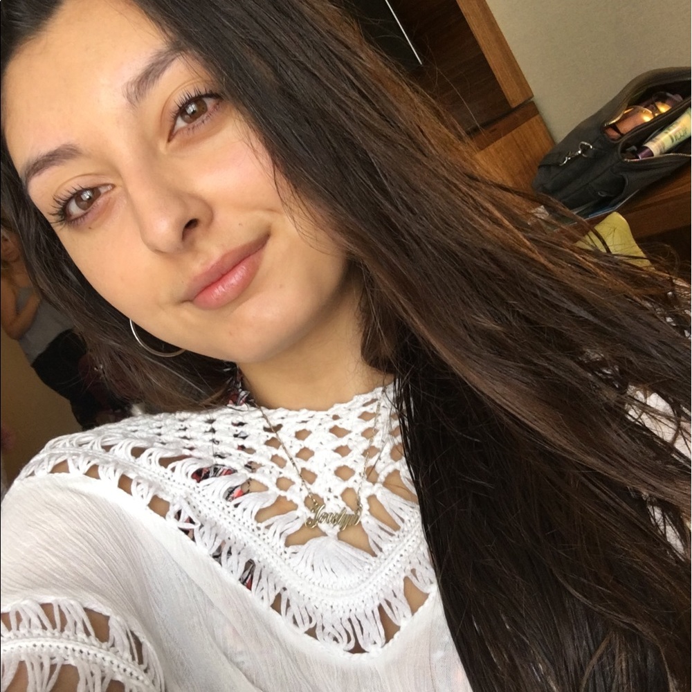 Meet your Posher, Jocelyn