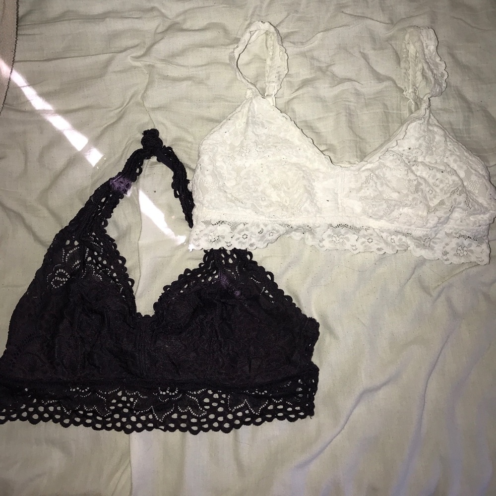 2 aerie bralettes